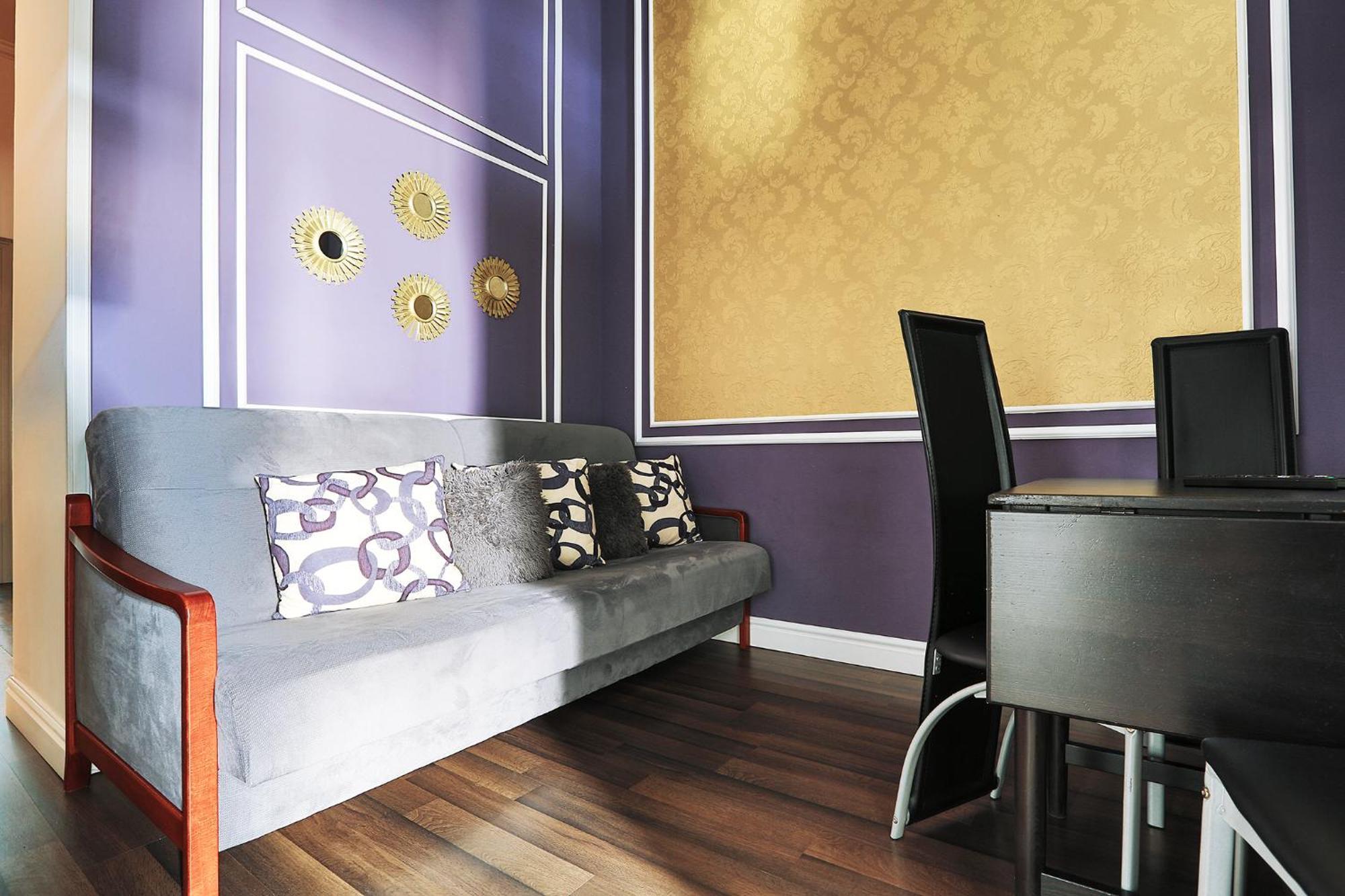 Two-bedroom Haven In The Old Town Lejlighed