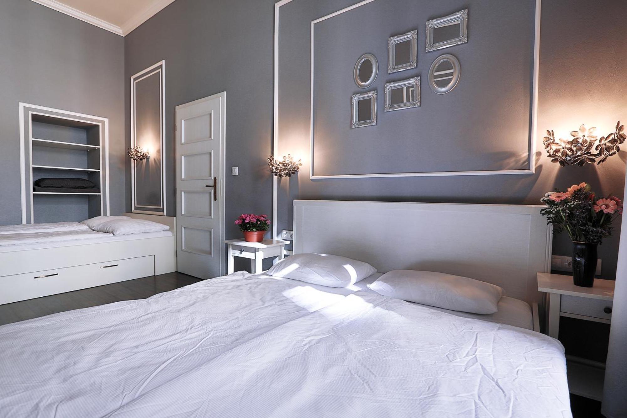 Lejlighed Two-bedroom Haven In The Old Town Prag